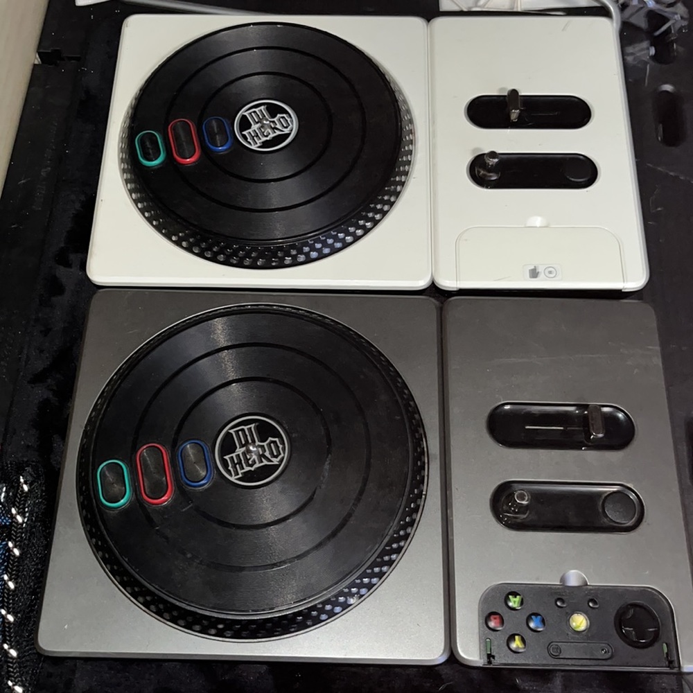 Xbox 360 DJ Hero